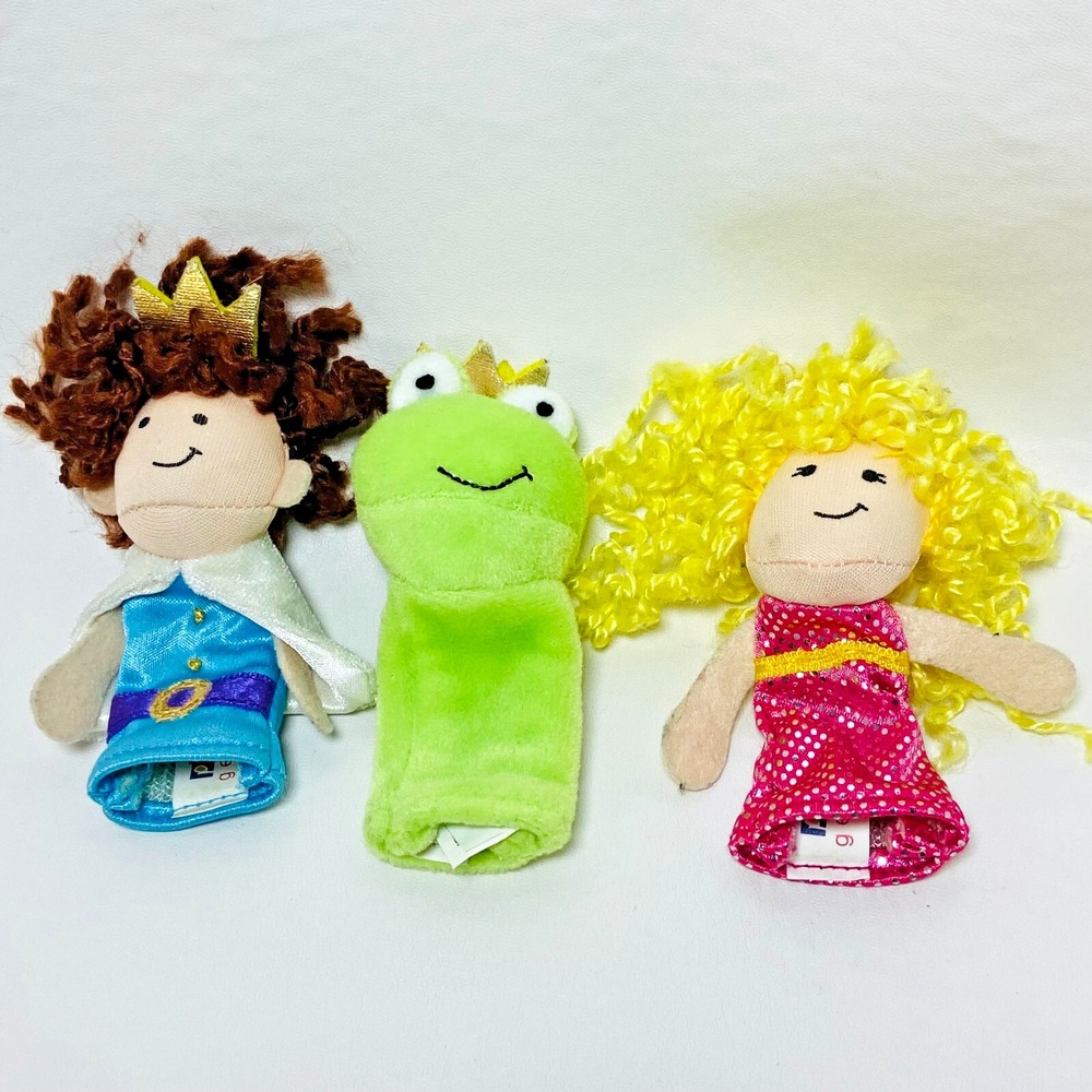 Set of 3  Finger Puppet‎  Pappa Geppetto Frog Prince Princess Plush Toy
